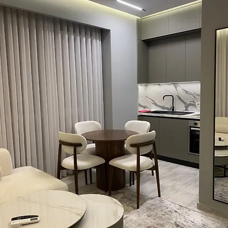 Brand New 1 Bedroom Flat Appartamento *