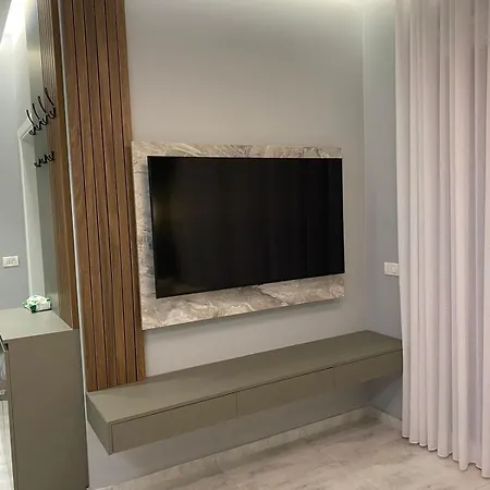 Apartment Brand New 1 Bedroom Flat Tirana