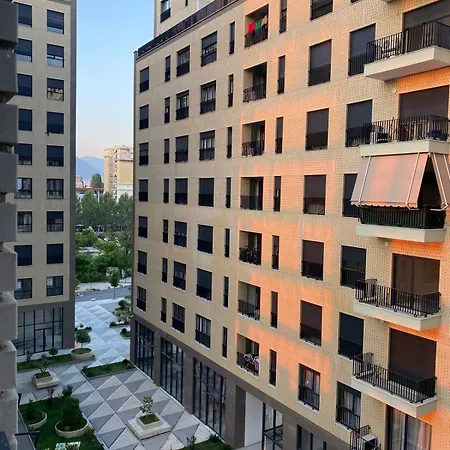 Brand New 1 Bedroom Flat * Tirana